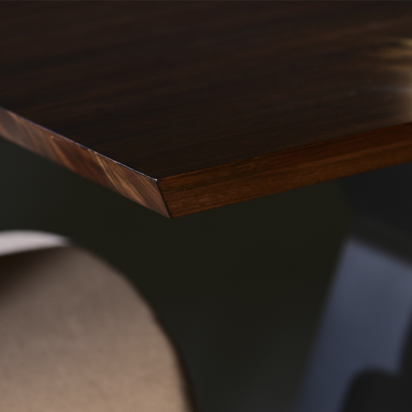 Mesa 215 - detalle 1