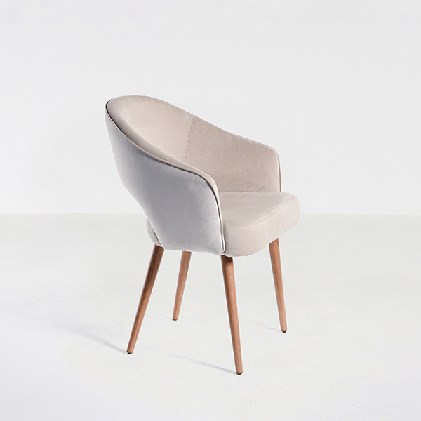 Silla 579