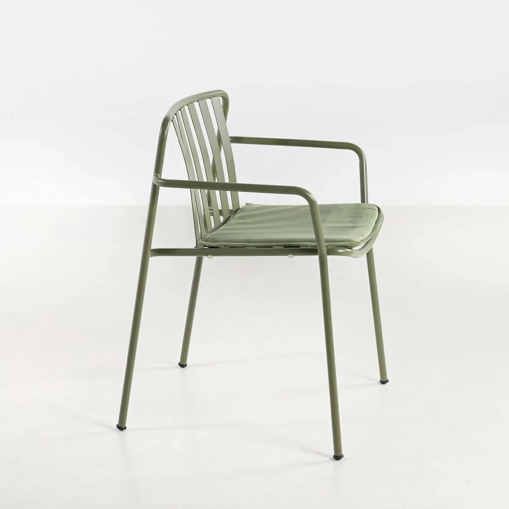 Silla 829 7624 Alta_Página_1_Imagen_0001